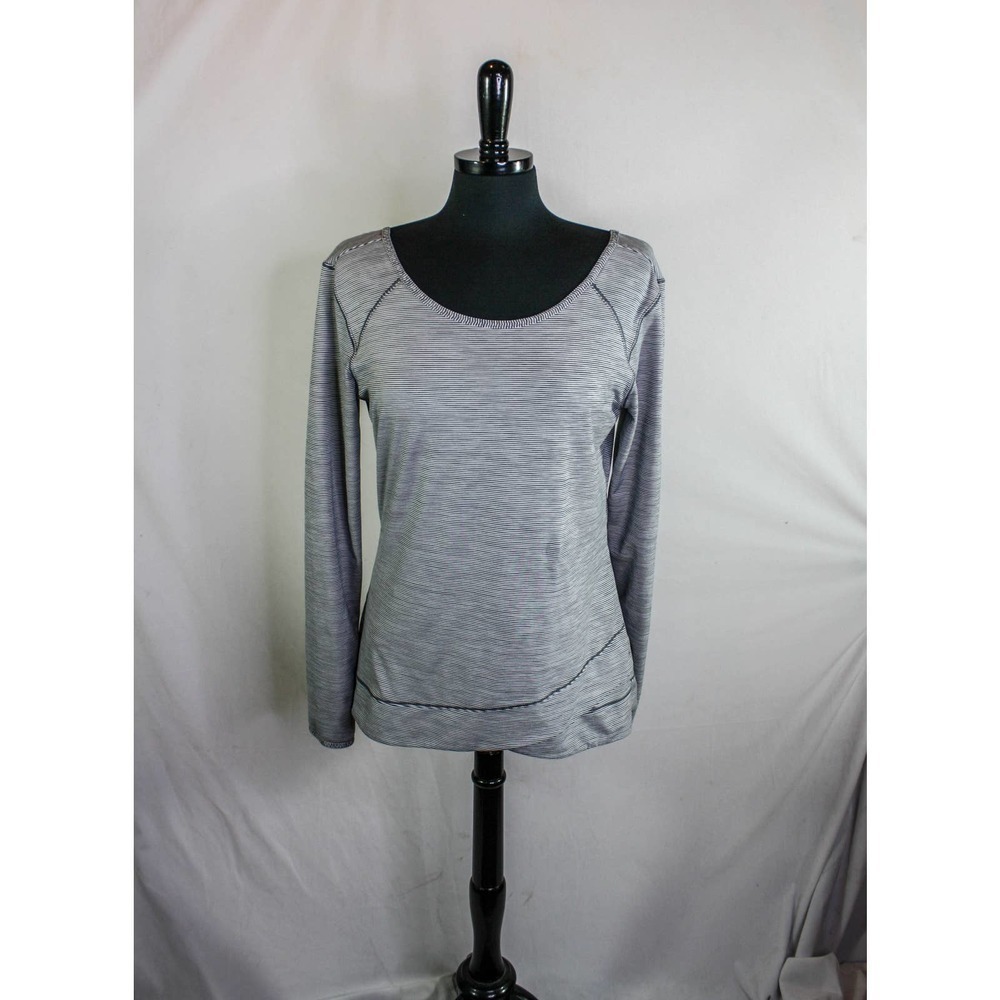 Zella Top Stripes Black White Scoop Neck Size L